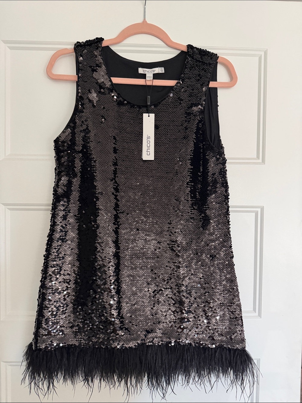 Chico’s NWT Black Sequin Feather Hem Party Tank Top Size 1 (Medium)